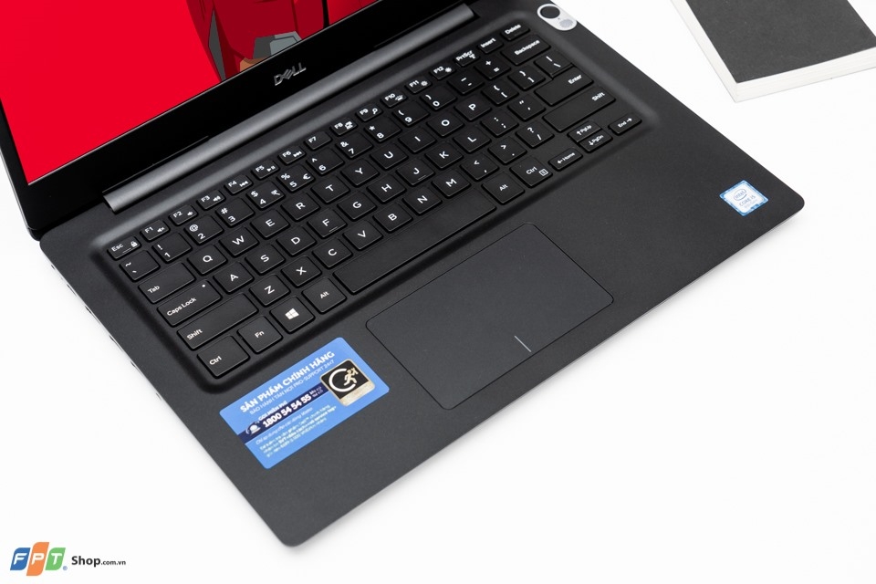 Dell Vostro V5481: Kế thừa đẳng cấp của XPS 13, màn hình đẹp, hiệu năng tuyệt vời (ảnh 2) Dell Vostro V5481: Kế thừa đẳng cấp của XPS 13, màn hình đẹp, hiệu năng tuyệt vời (ảnh 2)