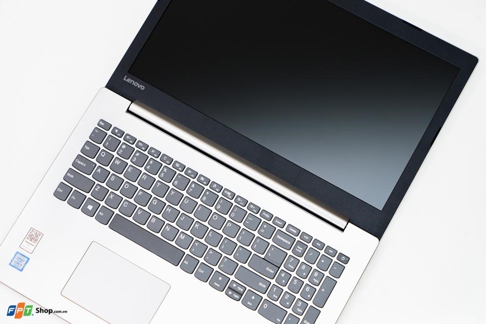Chọn laptop văn phòng nào chỉ hơn 9 triệu đồng đã có đầy đủ mọi thứ bạn cần? (ảnh 2) Chọn laptop văn phòng nào chỉ hơn 9 triệu đồng đã có đầy đủ mọi thứ bạn cần? (ảnh 2)