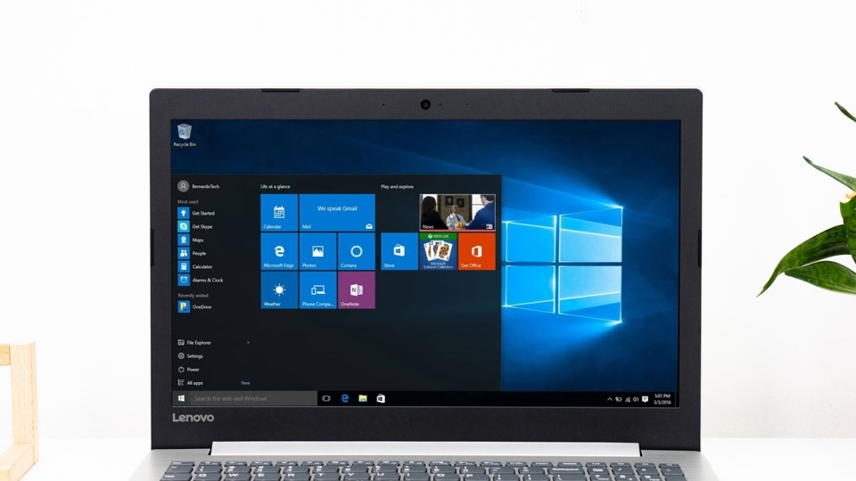 Chọn laptop văn phòng nào chỉ hơn 9 triệu đồng đã có đầy đủ mọi thứ bạn cần? (ảnh 4) Chọn laptop văn phòng nào chỉ hơn 9 triệu đồng đã có đầy đủ mọi thứ bạn cần? (ảnh 4)