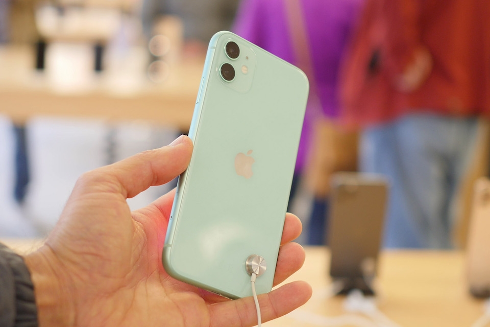 iPhone 11