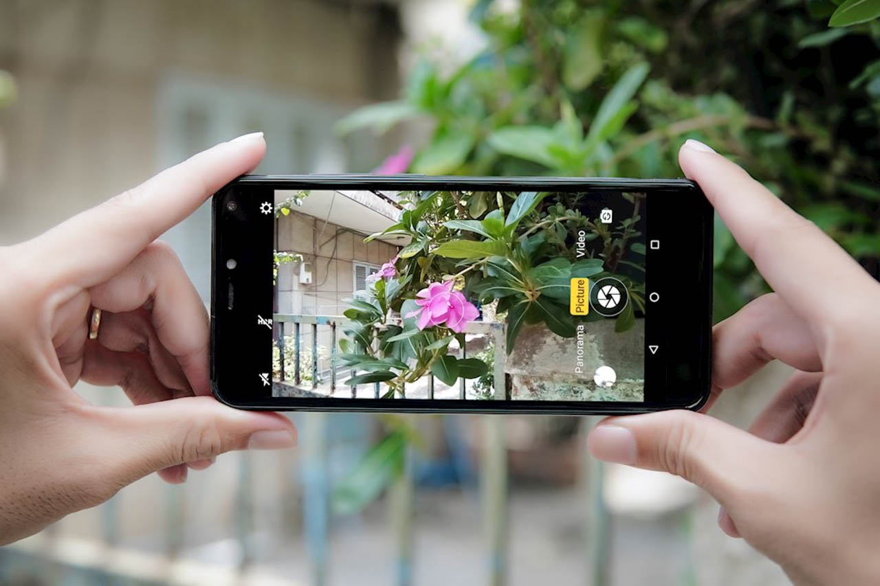 Vsmart Bee: Android Go mượt mà, thay đổi quan niệm về smartphone siêu rẻ (ảnh 6) Vsmart Bee: Android Go mượt mà, thay đổi quan niệm về smartphone siêu rẻ (ảnh 6)