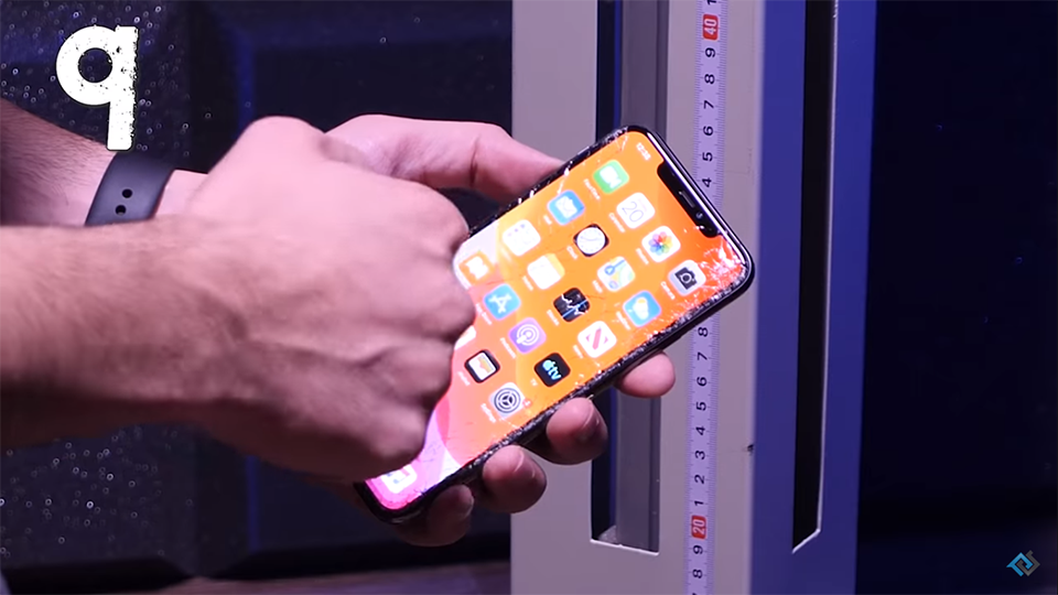 Thả rơi iPhone 11 Pro Max và Galaxy Note 10+ (ảnh 5)