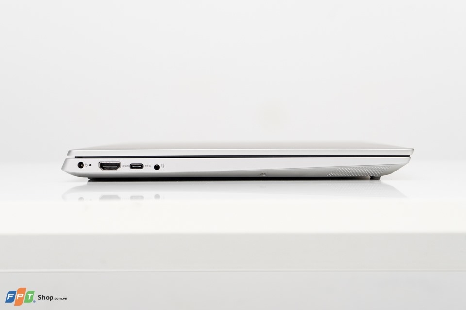 Đâu là laptop sở hữu bộ đôi Core i5-8265U và card rời MX230 giá tốt nhất? (ảnh 2) Đâu là laptop sở hữu bộ đôi Core i5-8265U và card rời MX230 giá tốt nhất? (ảnh 2)