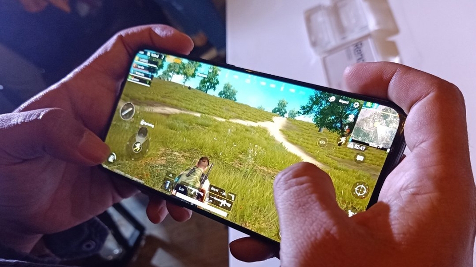 OPPO Reno 10x Zoom