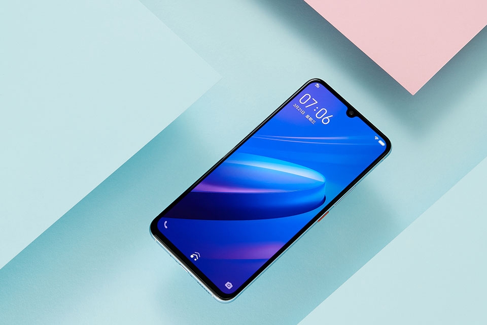 Vivo iQOO