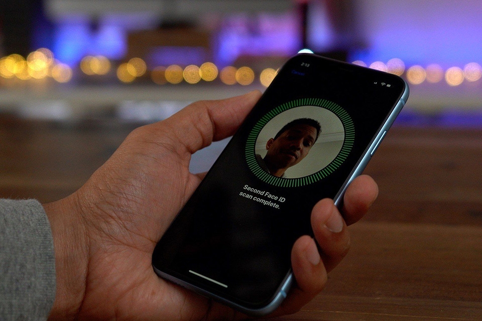 FaceID tiên tiên và nhanh hơn nhiều