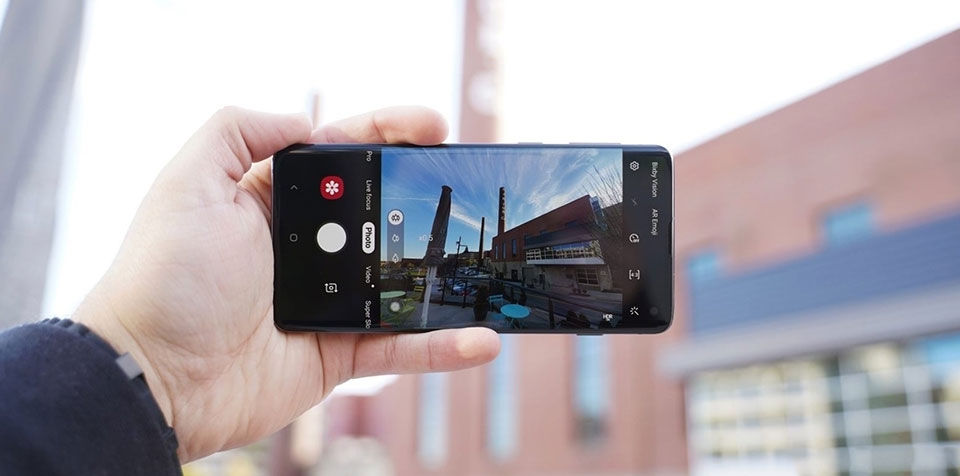 Samsung Galaxy S10 Plus Samsung Galaxy S10 Plus