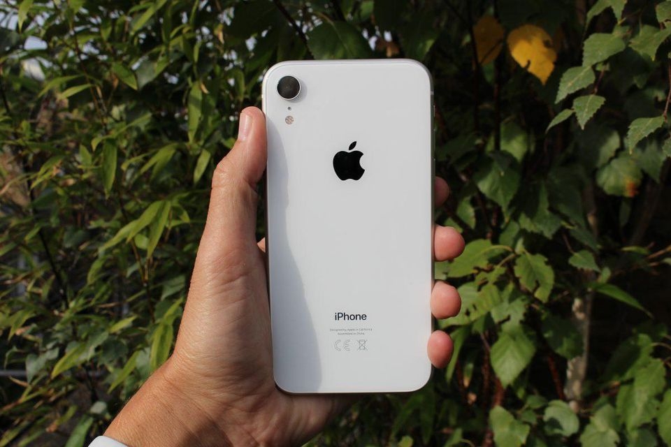 thiết kế iPhone XR