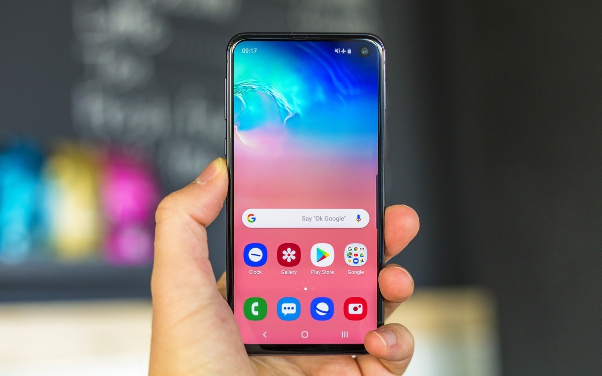 tính năng mới trên Galaxy S10e