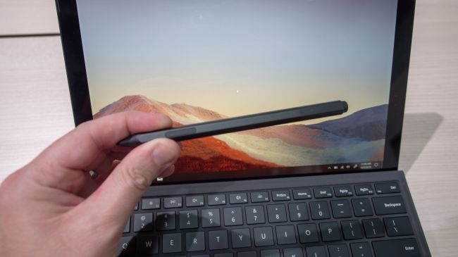 Surface Pro 7 03