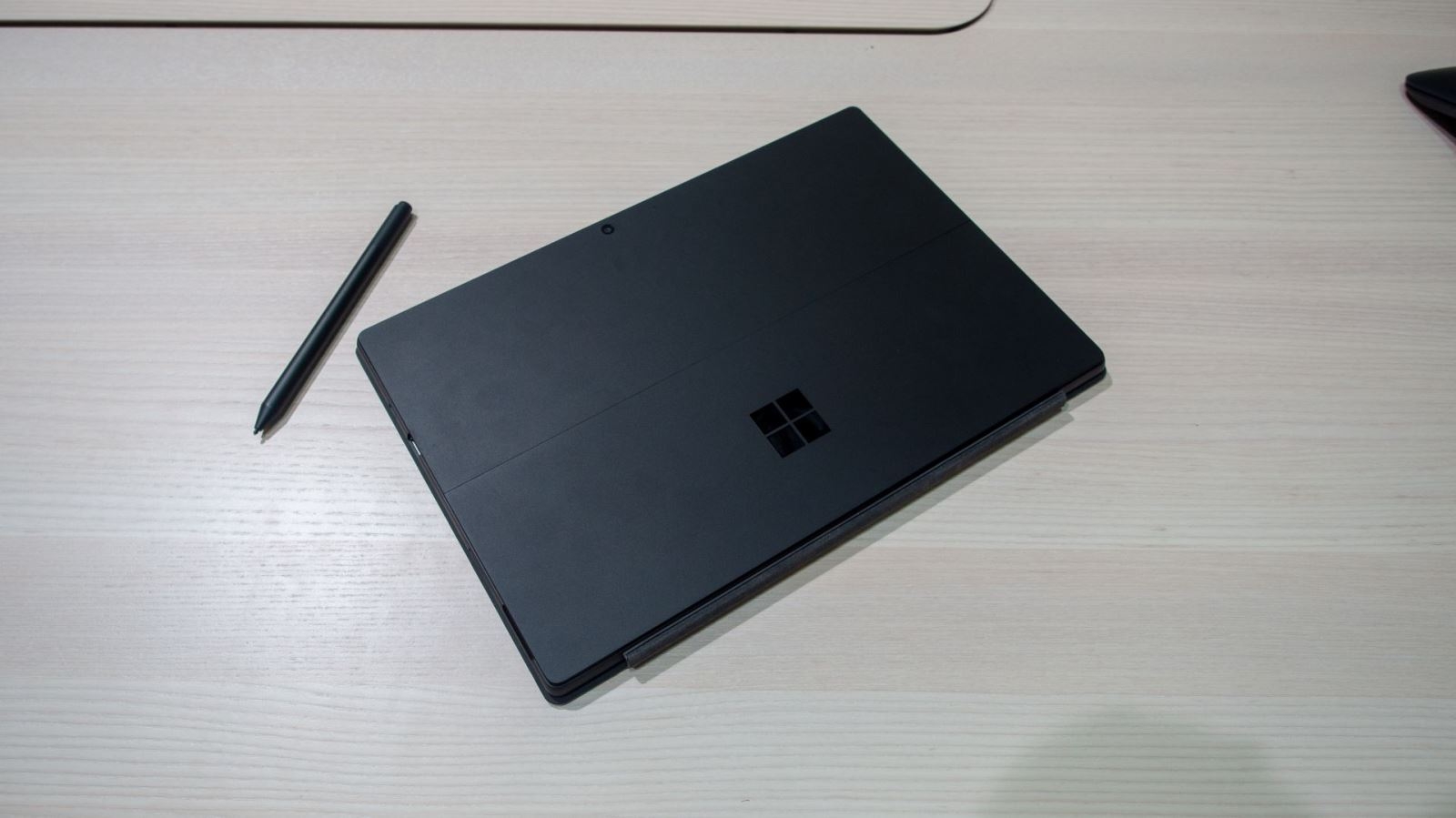 Surface Pro 7 02