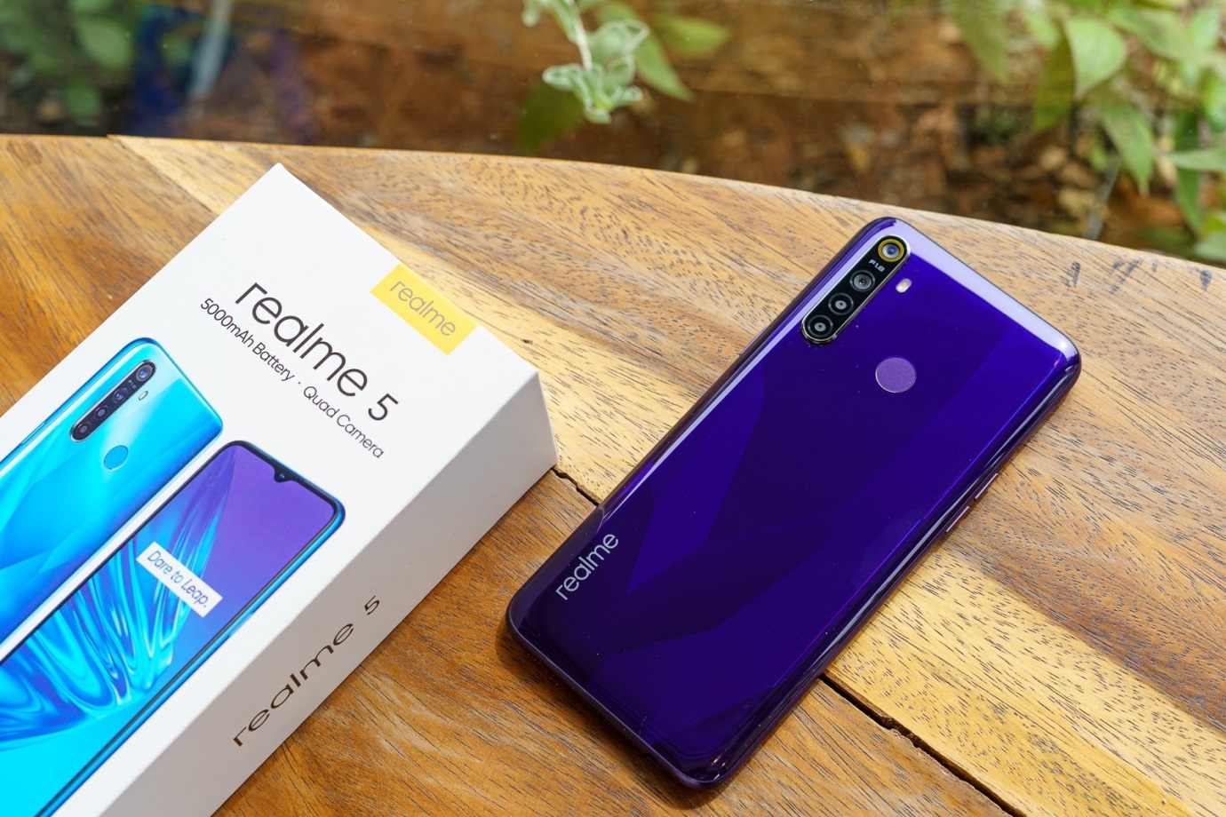 realme 5 và Realme 5 Pro realme 5 và Realme 5 Pro