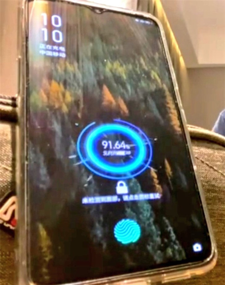 OPPO Reno Ace lộ ảnh thực tế (ảnh 6) OPPO Reno Ace lộ ảnh thực tế (ảnh 6)