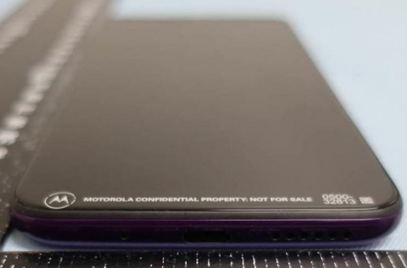 Motorola One Macro