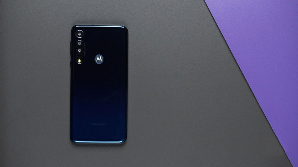Motorola One Macro
