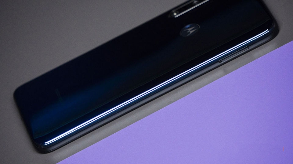 Motorola One Macro