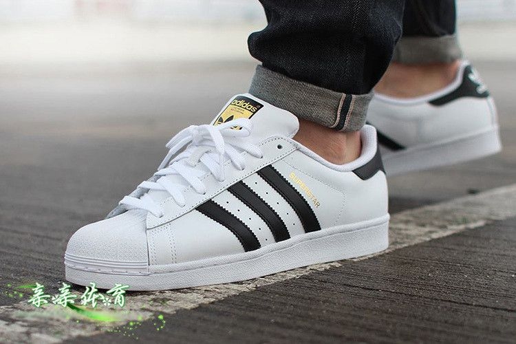 adidas Superstar