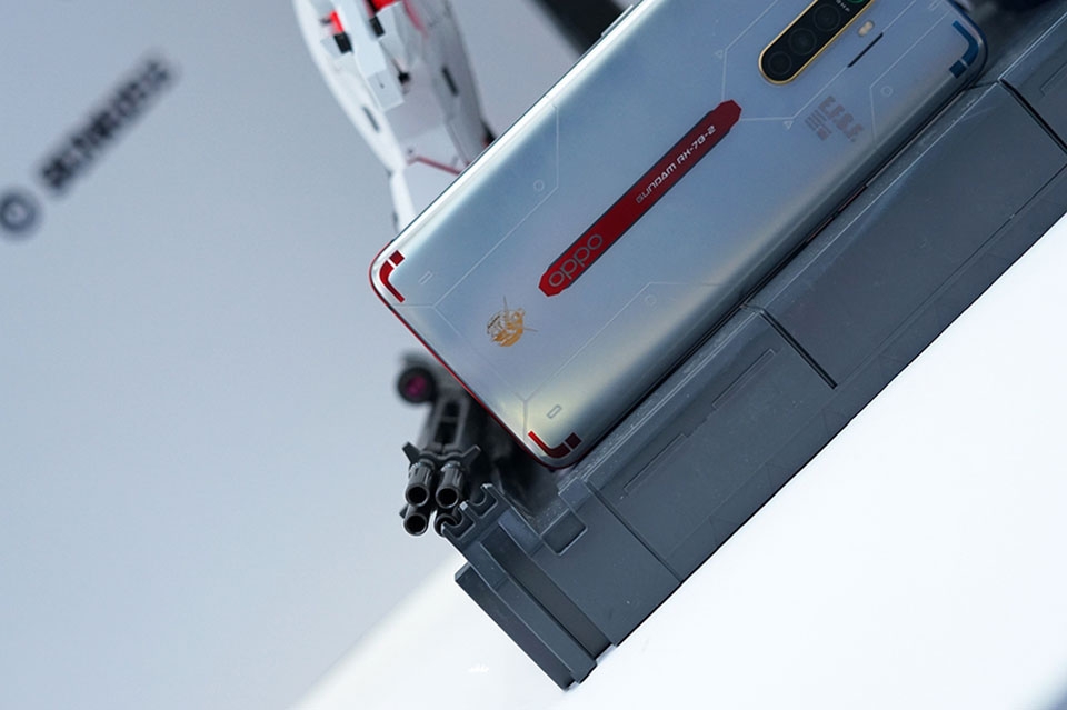 OPPO Reno Ace Gundam Edition