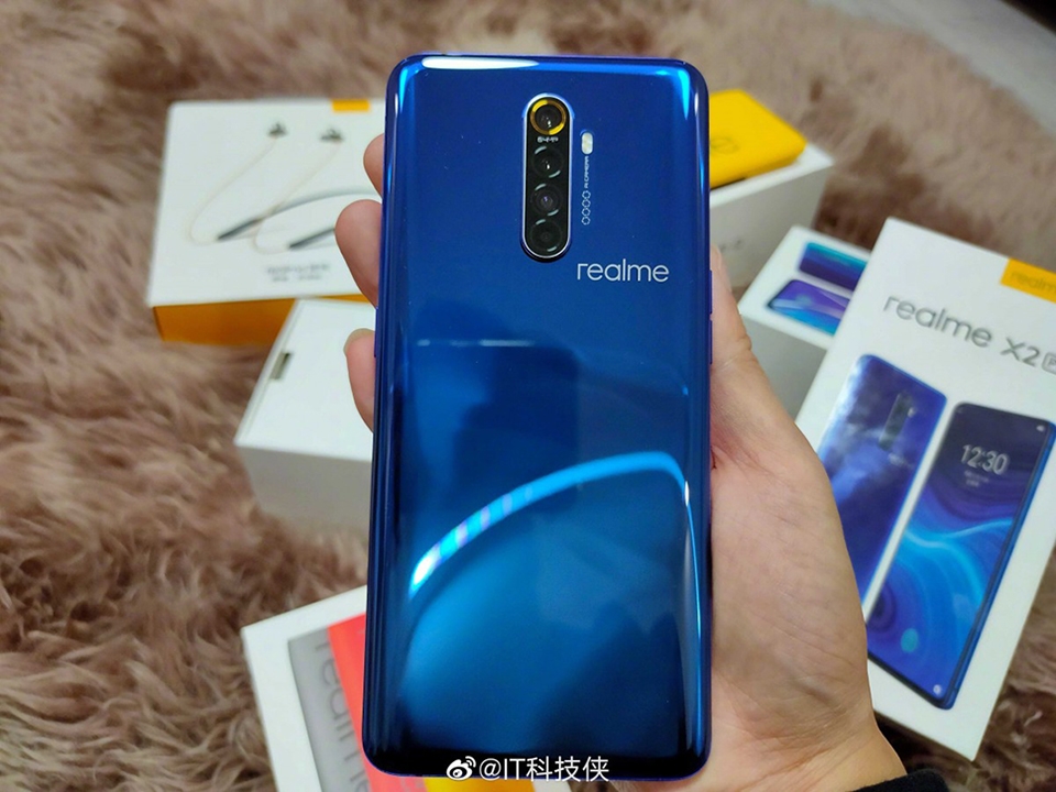 Realme X2 Pro lộ ảnh thực tế (ảnh 2)