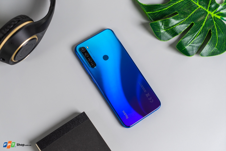 thiết kế Redmi Note 8