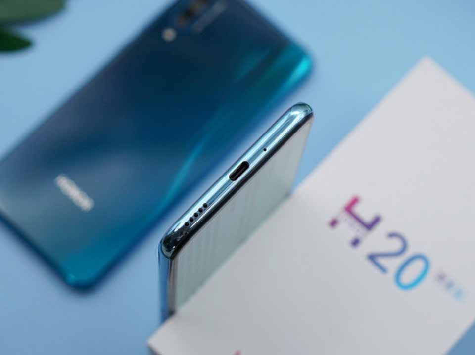 Honor 20 Youth Edition Honor 20 Youth Edition