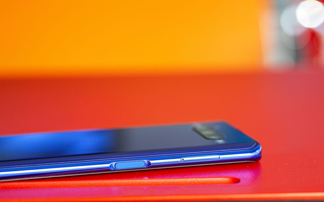 Mở hộp và trên tay ZTE Nubia Z20