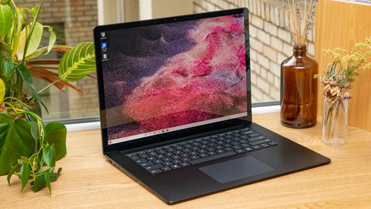Surface Laptop 3 15 05