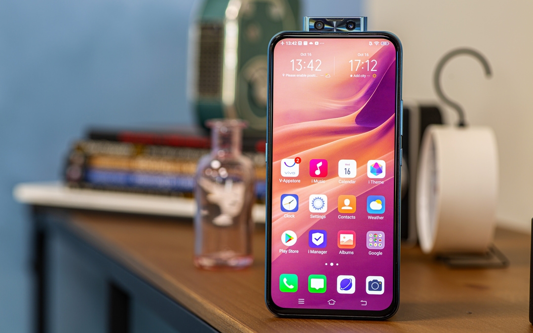 Đánh giá thiết kế Vivo V17 Pro
