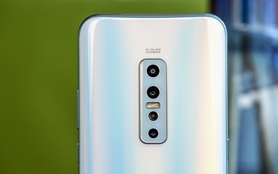 Đánh giá thiết kế Vivo V17 Pro