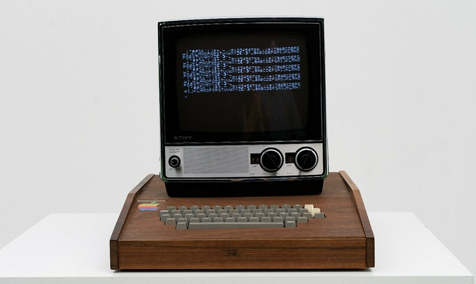 Apple-1 (ảnh 2) Apple-1 (ảnh 2)
