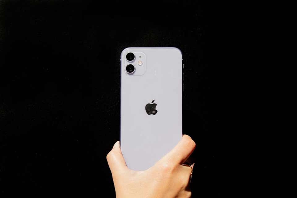 iPhone 11