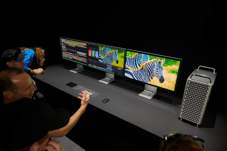 Mac Pro và các phụ kiện