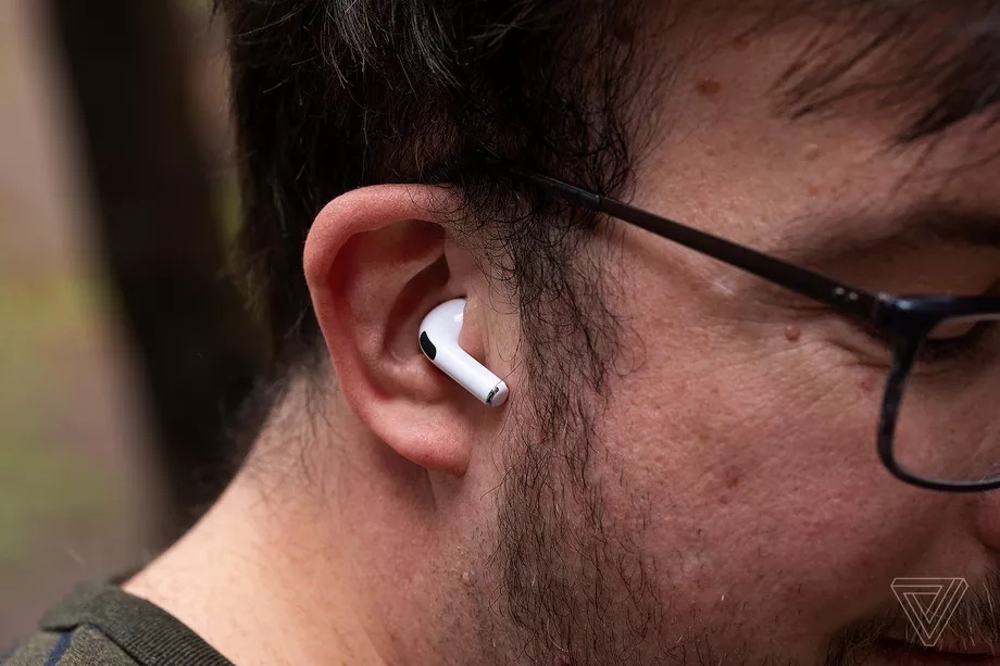 Apple AirPods Pro 01