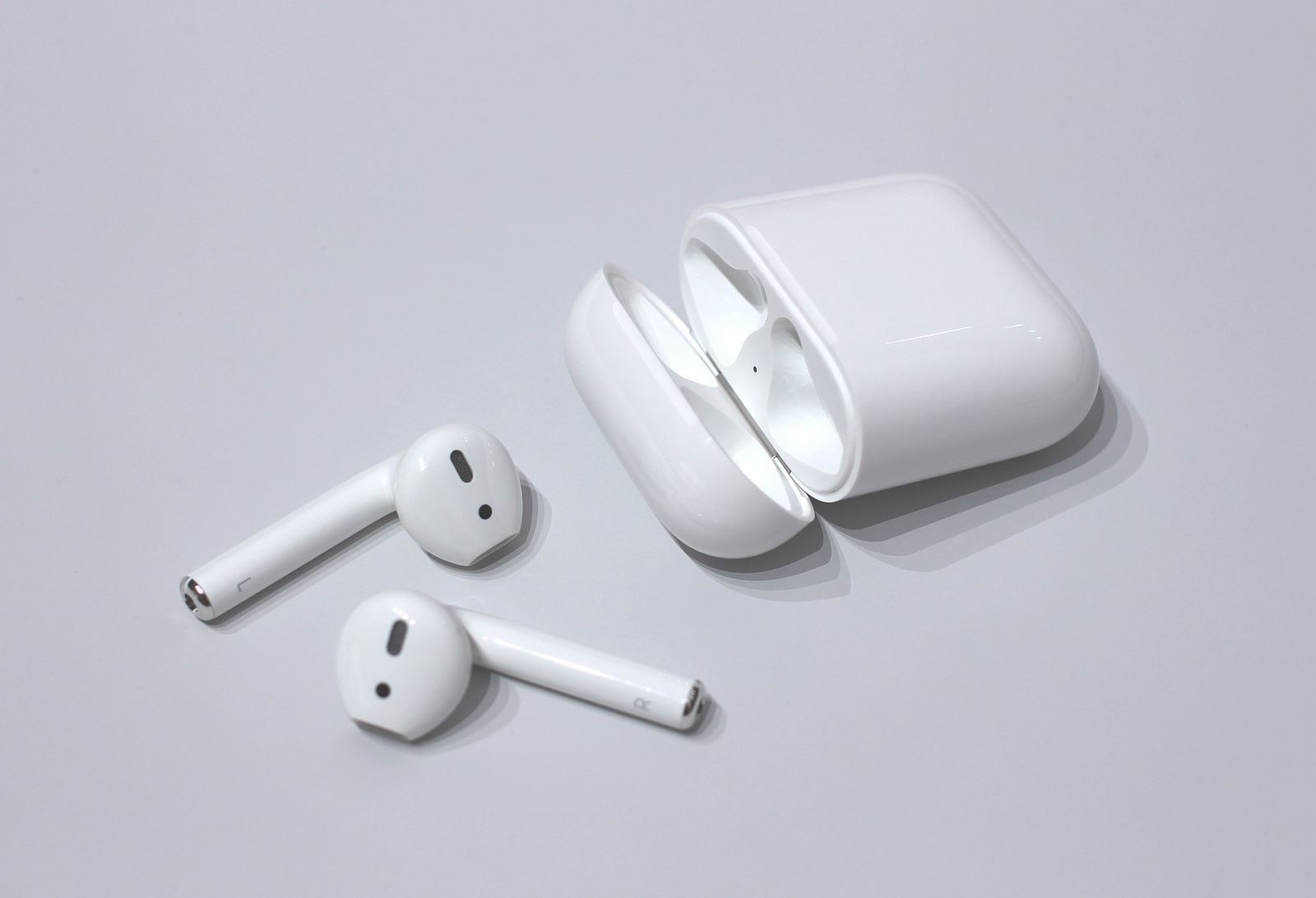 Apple 06 Apple 06