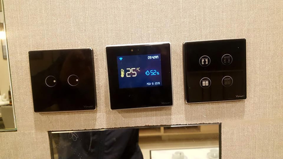 Thiết bị nhà thông minh của Vmart (ảnh 2)