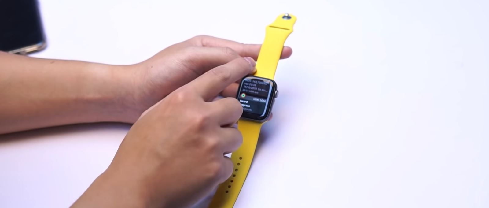 Truy cập thanh trạng thái