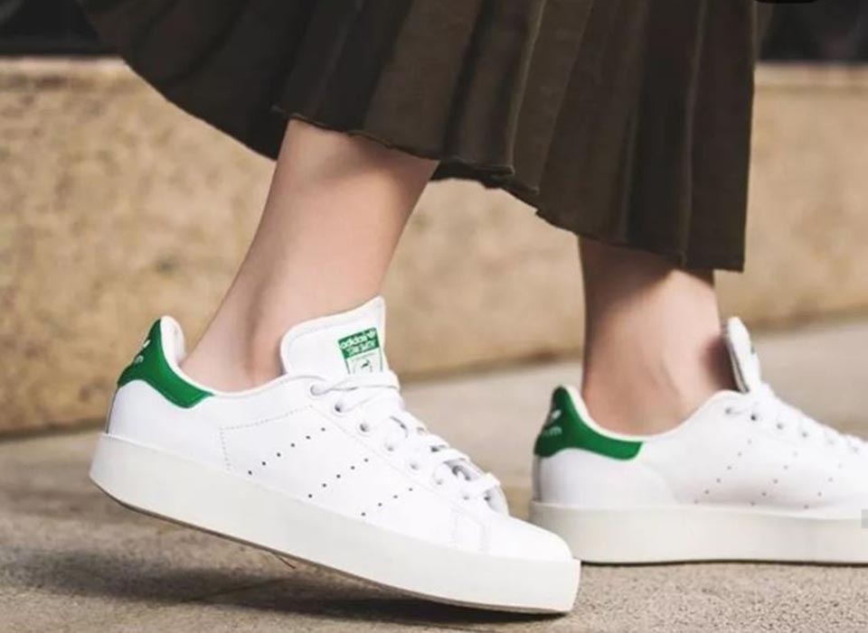 Bộ sưu tập sneaker đẹp đơn giản để bạn phối đồ dễ dàng hơn 1