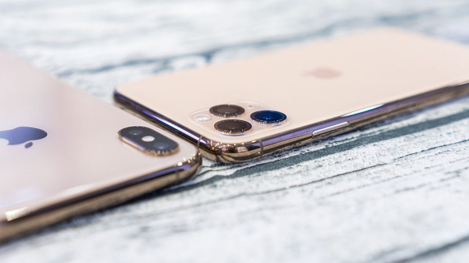 Tại sao iPhone, MacBook đời mới dày hơn đôi chút so với thế hệ cũ? 1