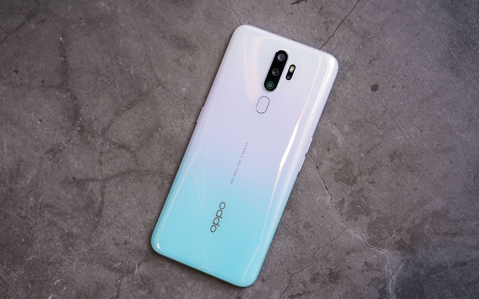 Oppo A9 2020 Trắng Ngọc Thạch: Màu sắc tinh tế hơn, quyến rũ hơn