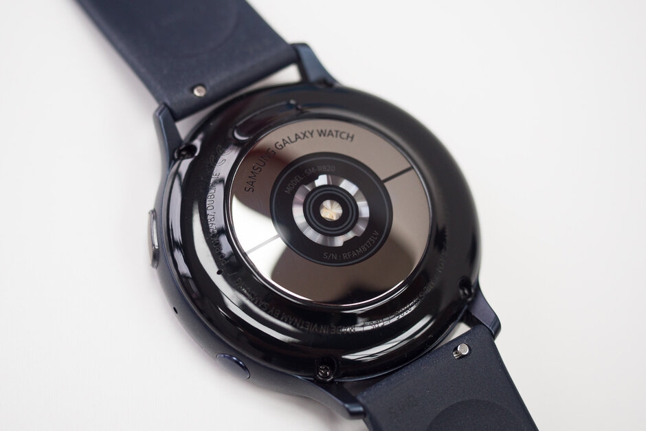 Đánh giá chi tiết Samsung Galaxy Watch Active 2