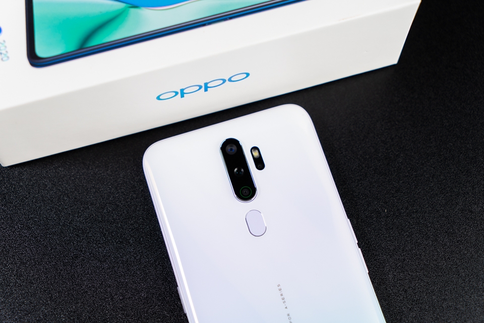 Trên tay nhanh Oppo A9 2020 Trắng Ngọc Thạch tại FPTShop