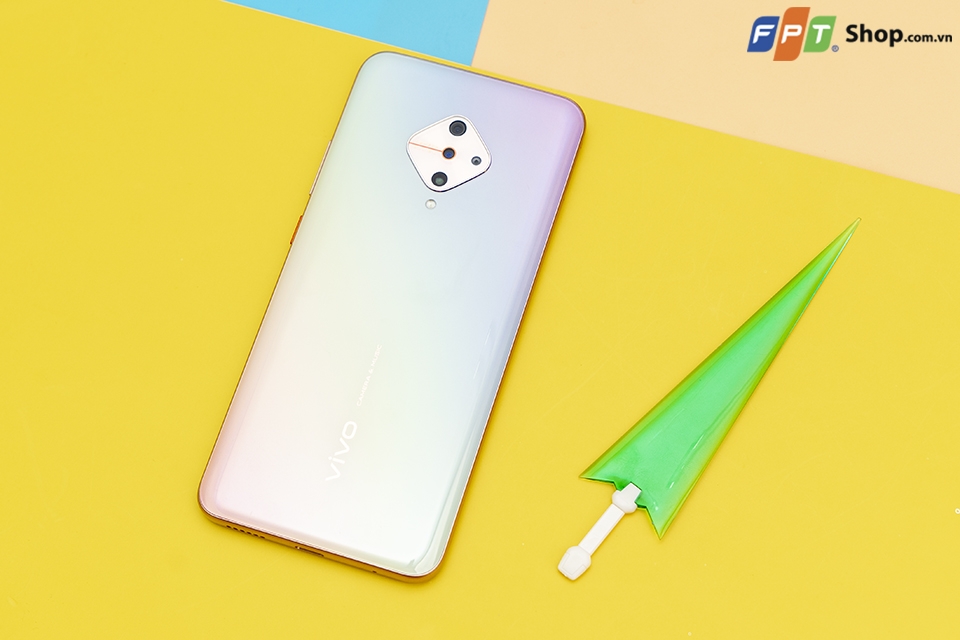 Vivo S1 Pro (ảnh 1) Vivo S1 Pro (ảnh 1)
