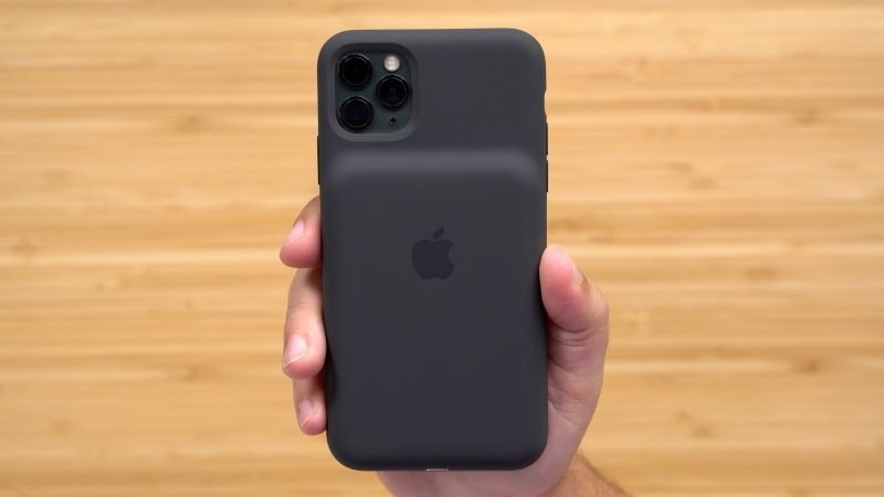 Trên tay Smart Battery Case dành cho iPhone 11 Pro Max Trên tay Smart Battery Case dành cho iPhone 11 Pro Max