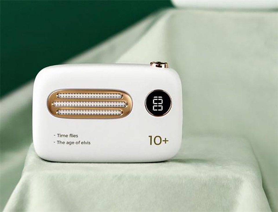 Pin dự phòng kiêm đài FM của Xiaomi (ảnh 3)
