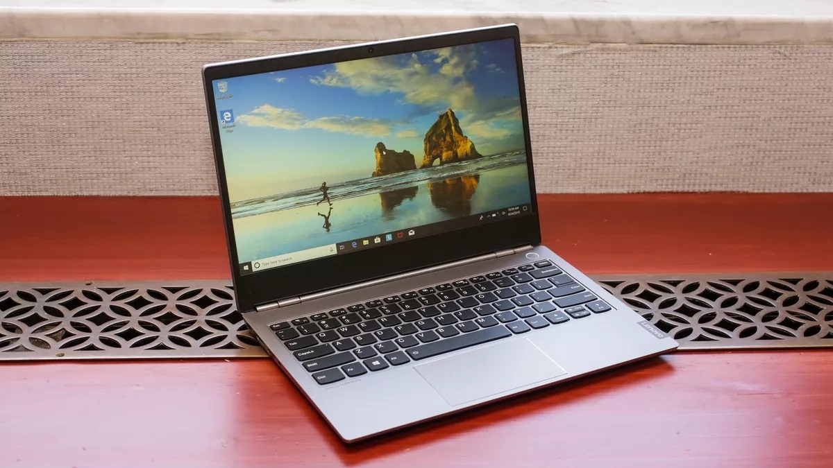 Lenovo ThinkBook 03 Lenovo ThinkBook 03