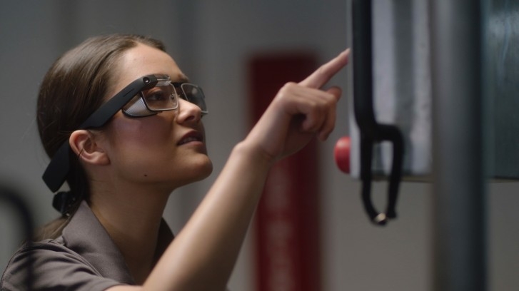 Kính Google Glass Explorer Edition chính thức nhận bản cập nhật cuối cùng