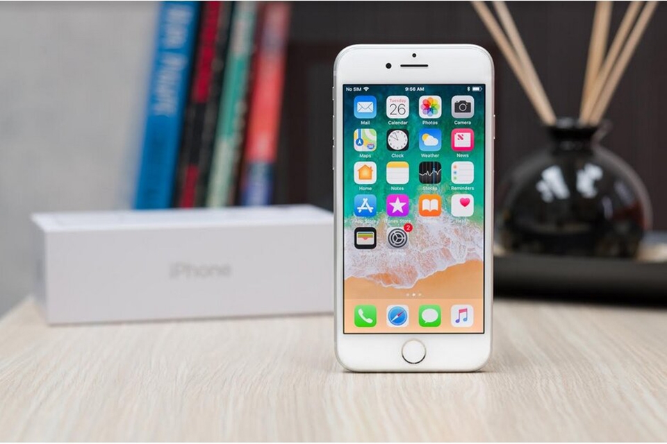 iPhone giá rẻ của Apple có gì thú vị (ảnh 1) iPhone giá rẻ của Apple có gì thú vị (ảnh 1)