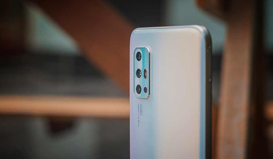 Vivo V17