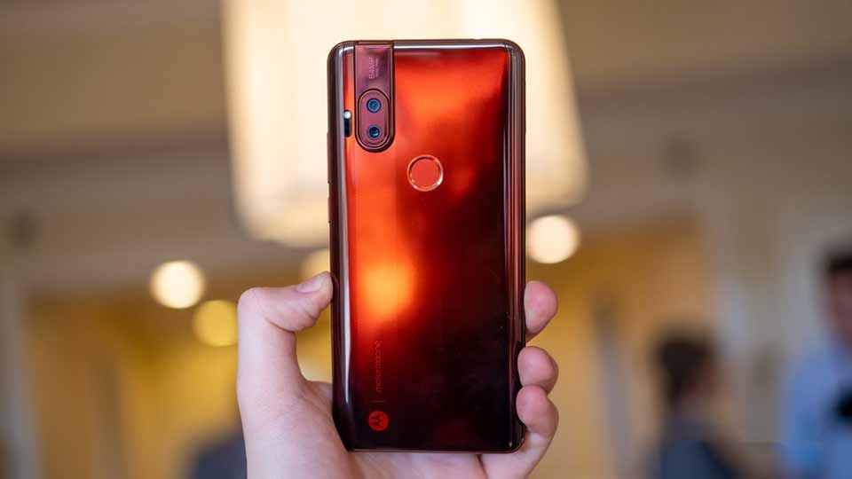 Motorola One Hyper Motorola One Hyper