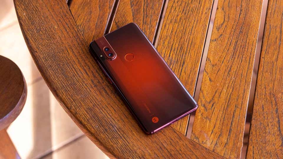 Motorola One Hyper Motorola One Hyper
